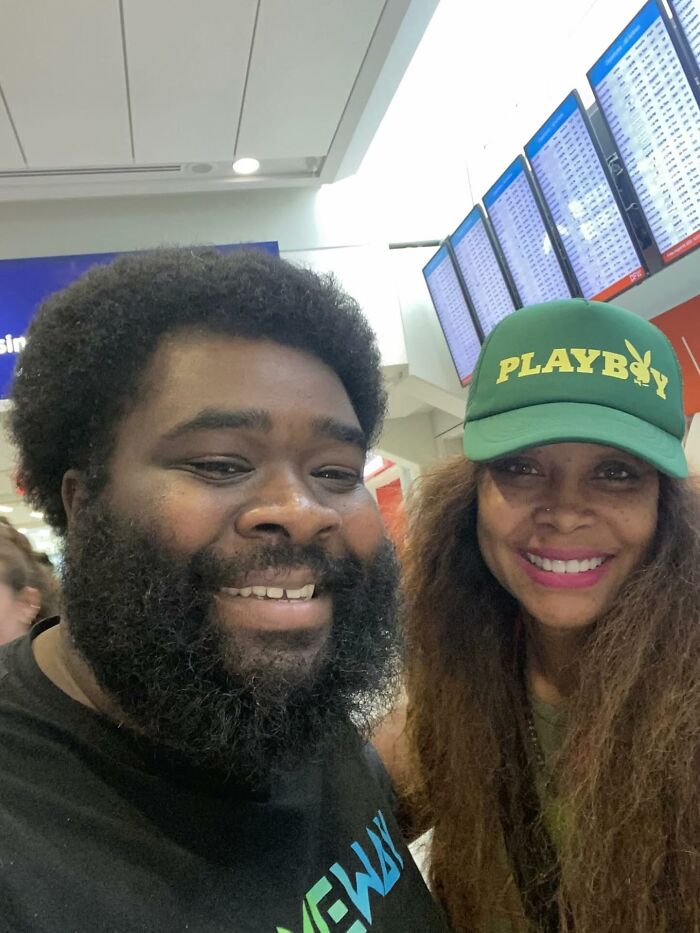 30 Celebrity Encounters That Proved Some Stars Are Just Really Good People