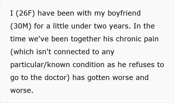 Text from a woman discussing her boyfriend's worsening chronic pain despite no medical consultation.