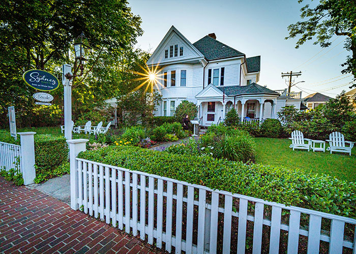 People Share 30 Times Their HOAs Took Things Way Too Far