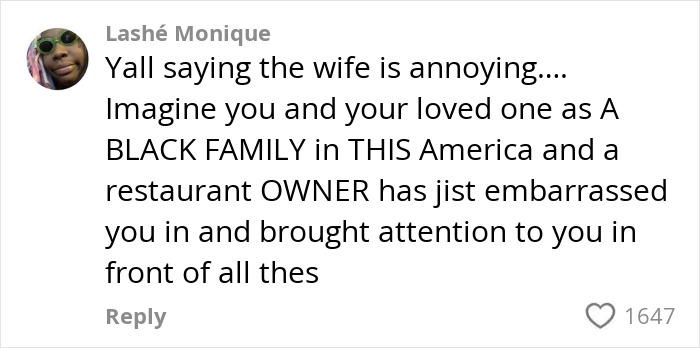 Restaurant owner's unprofessional customer-shaming rant criticized in online comment with 1647 likes.