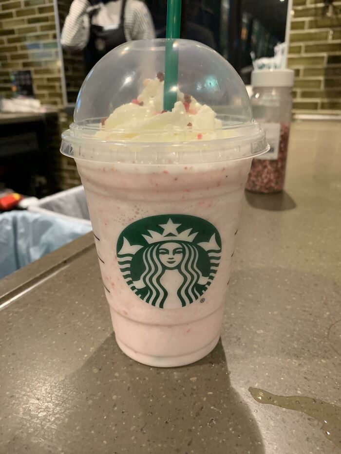 "Never Again": 30 Brands, Items, Stores And Restaurants People Banned From Their Lives