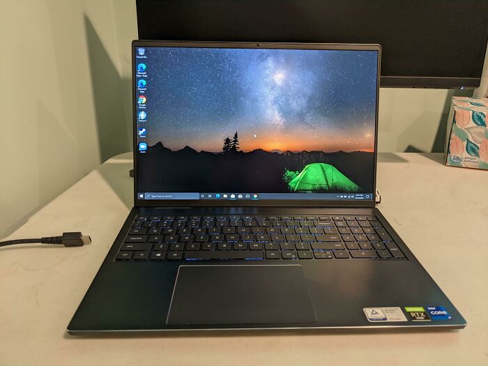 "Never Again": 30 Brands, Items, Stores And Restaurants People Banned From Their Lives