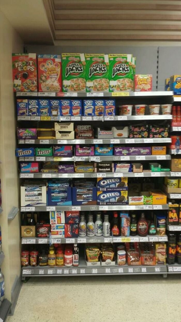 30 People Reveal What Stores Stock In Their American Food Aisles: “What's Wrong With Your Country?”