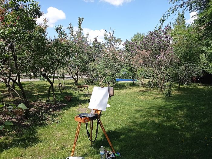 This Ukrainian Artist Captures The Essence Of Spring With Her Unique Painting Style Called “Linear Divisionism”