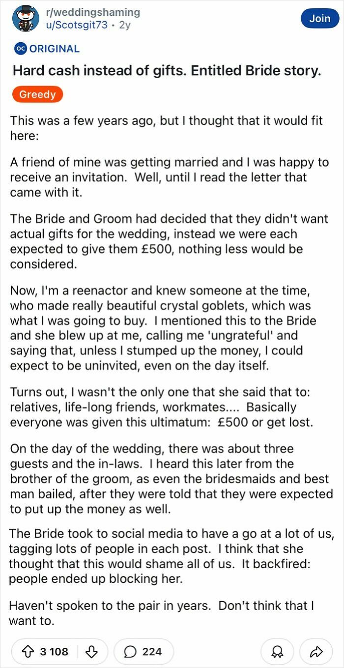 Text post about a tacky and chaotic wedding request for cash gifts instead of presents.