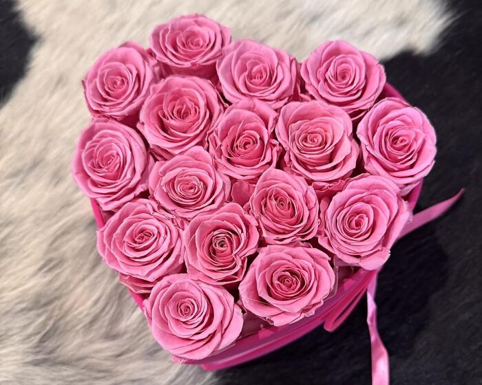 Heart-shaped box of vibrant pink roses, a thoughtful last minute Mother's Day gift idea for moms.