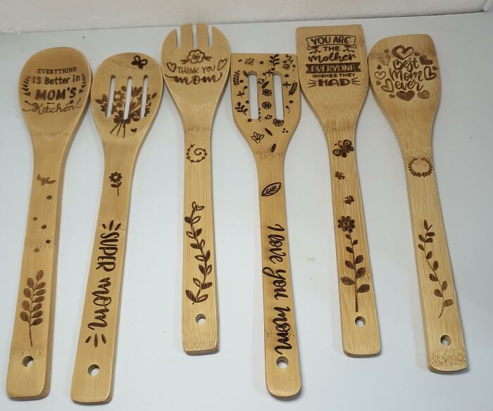 Set of engraved wooden spoons with Mother's Day designs, ideal last minute Mother's Day gifts with a homemade touch.