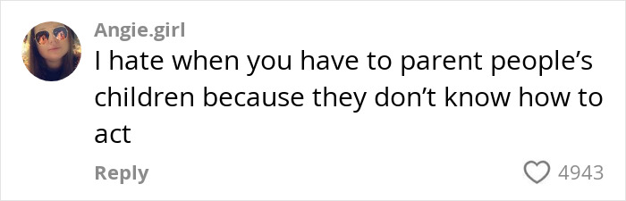 Comment on a flight incident involving a child and parenting responsibilities.