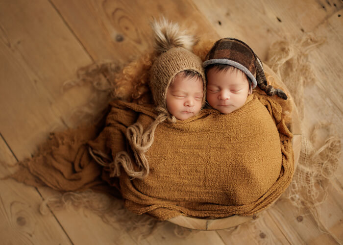 I’ve Photographed Many Beautiful Newborns, But These Precious Twins Truly Stole My Heart (12 Pics)
