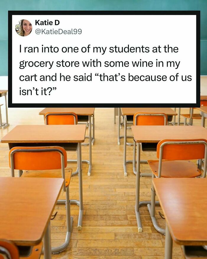 Tweet overlaying a classroom, sharing a funny experience from a student's encounter.