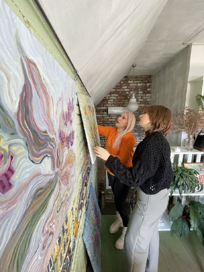 Every Line Is A Story: The Mesmerizing Linear Divisionism Of Oleksandra Malyshko