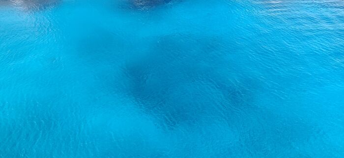 I Thought Belize Was Very Pretty. Those Dark Spots Are A Rock Formation On The Bottom Of ~30m Water Depth. The Water There Is So Blue And So Clear