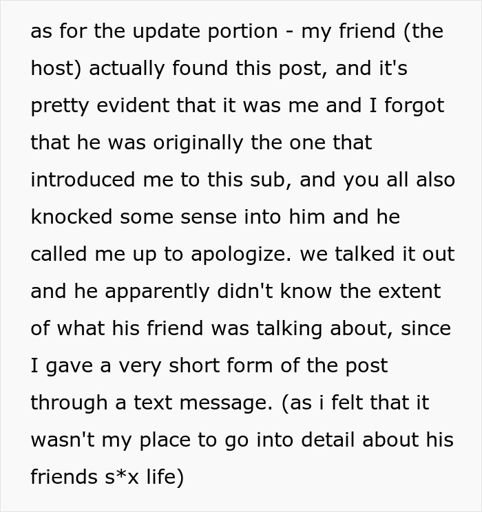 Text from a Reddit post discussing a situation where a woman addressed a friend's oversharing issue.