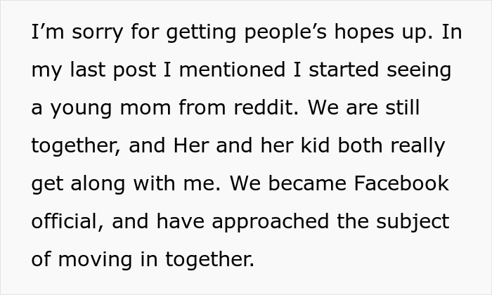 Text excerpt about dating a mom from Reddit, discussing relationship progress with her and her child.