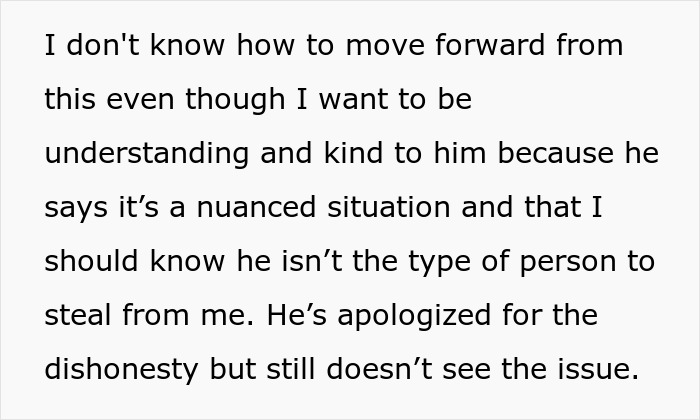 Text expressing doubt about a boyfriend's dishonesty with rent money. Text expressing doubt about a boyfriend's dishonesty with rent money.