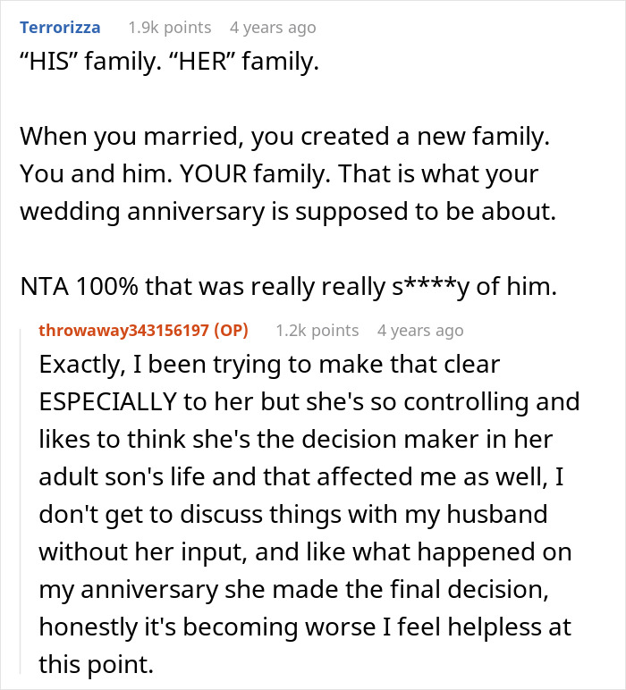 Reddit thread about choosing family over a spouse during wedding anniversary.