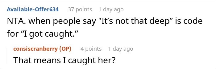 Reddit comments discussing dinner bill splitting issue. Reddit comments discussing dinner bill splitting issue.