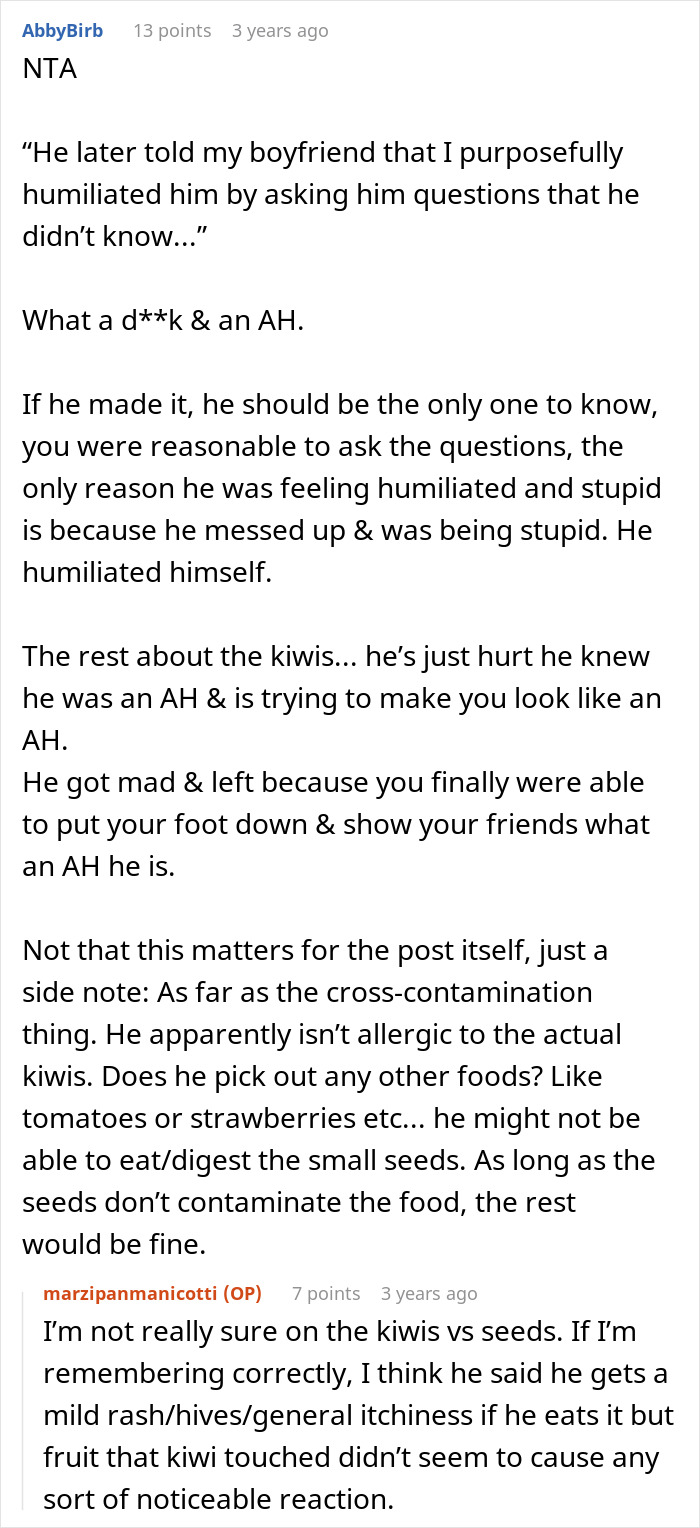 Reddit comment discussing a gluten-free meal incident and a friend's reaction to cross-contamination concerns.