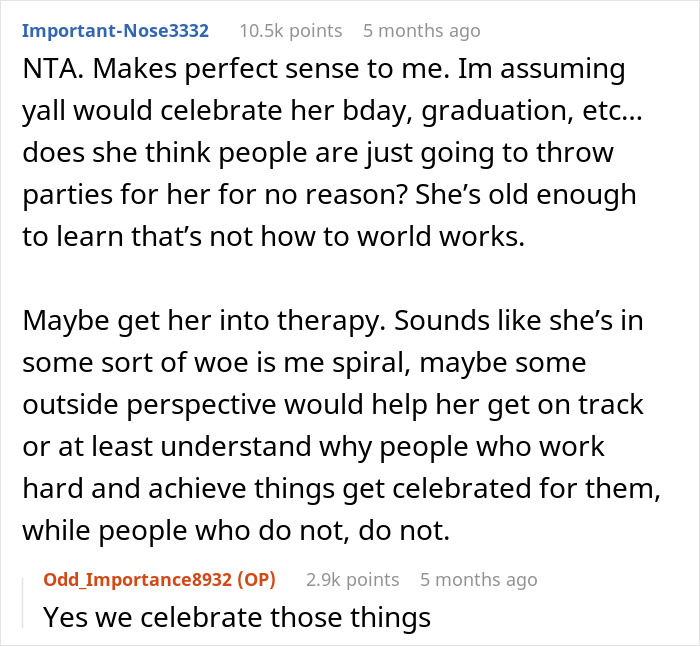 Comment thread discussing an entitled teen demanding praise, with suggestions for seeking therapy.