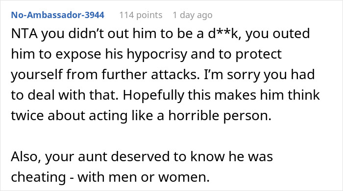 Text response defending someone for exposing a closeted uncle's hypocrisy after being shamed for being gay.