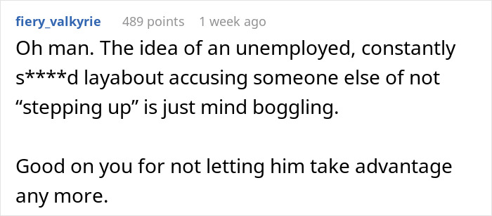 Reddit comment criticizing someone for being lazy and not contributing.