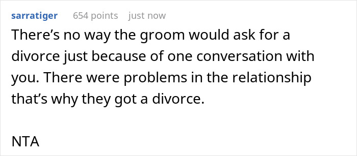 Online comment about wedding, mentioning relationship problems and divorce.