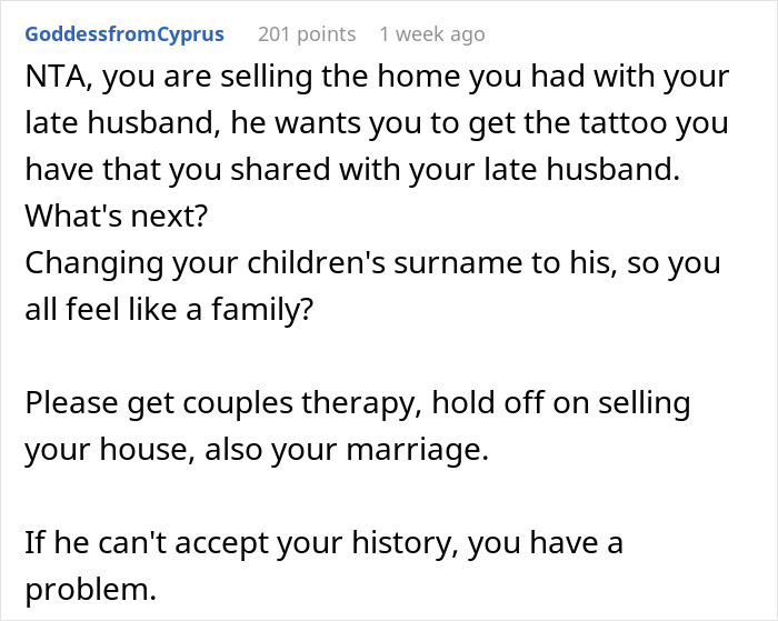 Text discussing a man's upset about future wife keeping a tattoo from her late husband.