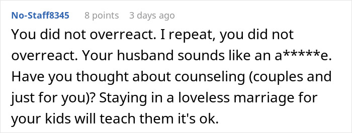 Reddit comment reacting to a man's choice to celebrate an anniversary with his mom instead of his wife.