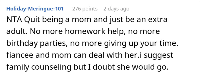 Online comment discussing issues with a fiance's daughter, suggesting family counseling.