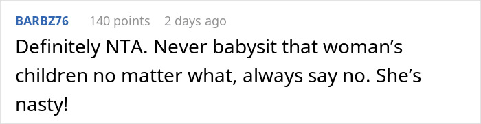 Reddit comment warning against babysitting kids, emphasizing refusal amid family drama with aunt causing conflict.