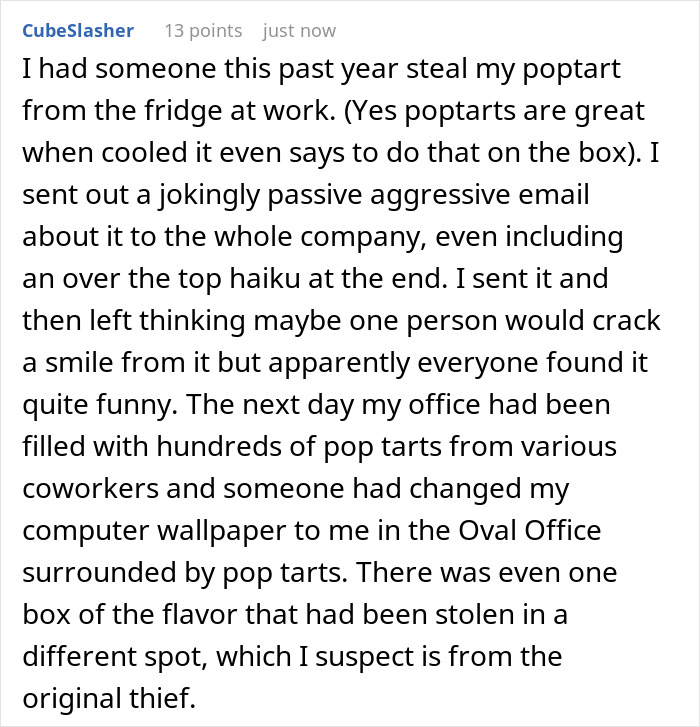 Text post about a man setting up a trap for his roommate after food theft, leading to a humorous office prank.