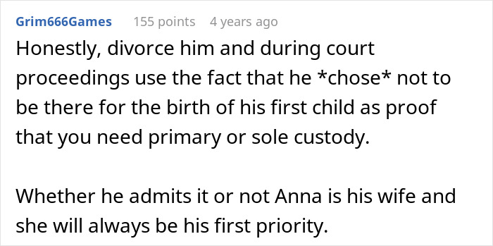Text message discussing husband's choice of female friend over child birth, suggesting divorce.