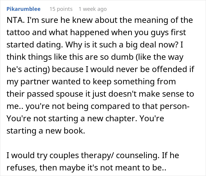 Comment discussing a tattoo linked to a late husband, advising therapy for the upset future husband.