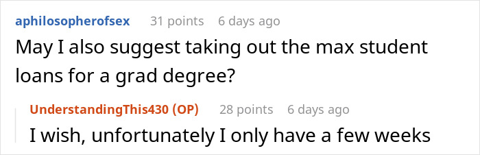 Reddit comment exchange about taking student loans, with a reply mentioning having only a few weeks left.