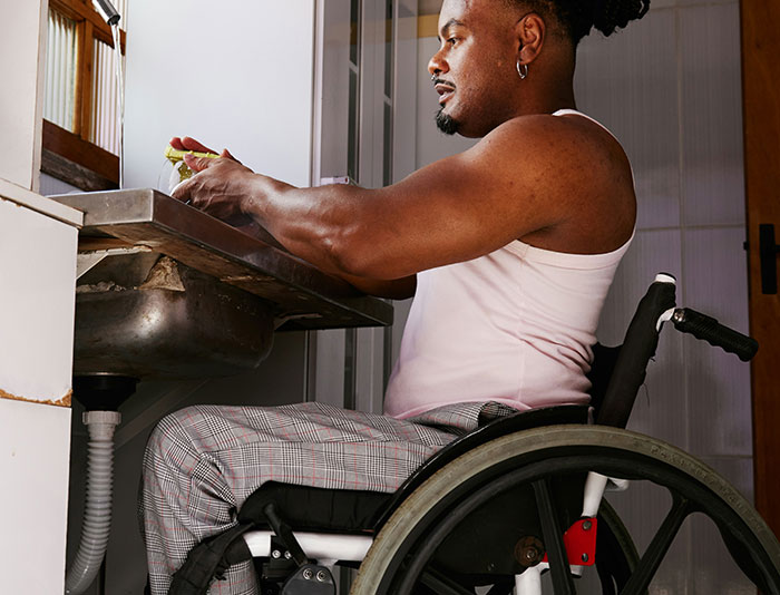 30 Times People Said Or Did Something That Made Their Friends Drop Them On The Spot