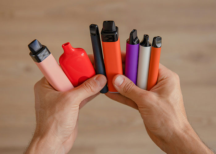 “5 Years Of My Life Down The Drain For Nothing”: Lifestyle Choices That Scream “Red Flag”