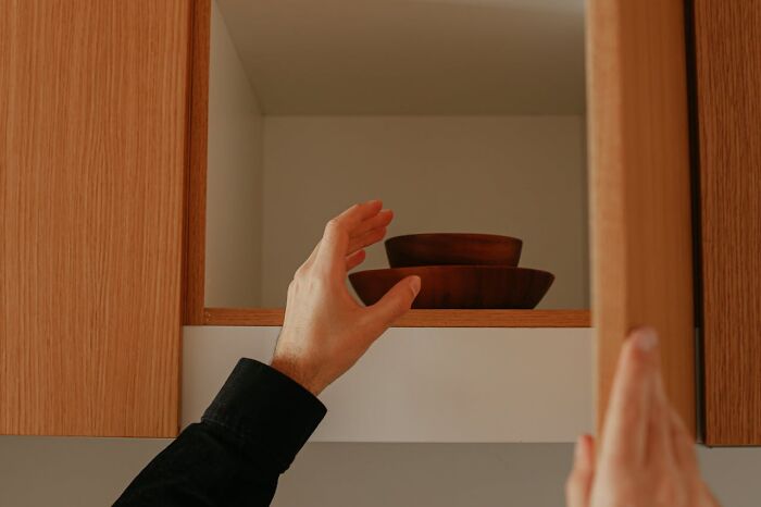 “Making The Bed Everyday Is Useless:” 45 Cleaning Prerequisites That People Have Sworn By