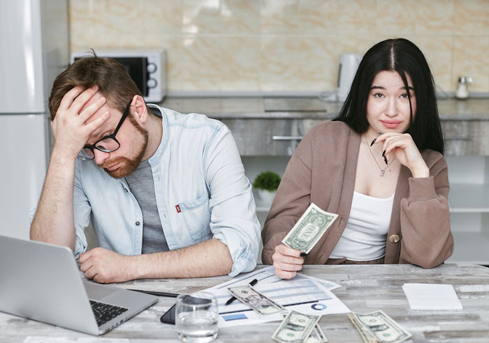 Guy Tells Everyone He Broke Up With Girlfriend Because They &ldquo;Grew Apart,&rdquo; Reality Is Way Worse