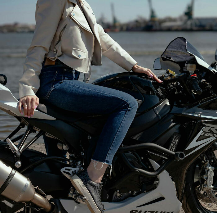 40 First Responders Share The Cases That Stuck With Them