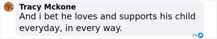 Screenshot of a Facebook comment by Tracy Mckone expressing support for Robert De Niro's transgender daughter. Screenshot of a Facebook comment by Tracy Mckone expressing support for Robert De Niro's transgender daughter.