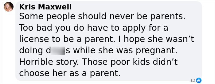 Text screenshot discussing toddlers found wandering, with critical comments on parenting. Text screenshot discussing toddlers found wandering, with critical comments on parenting.