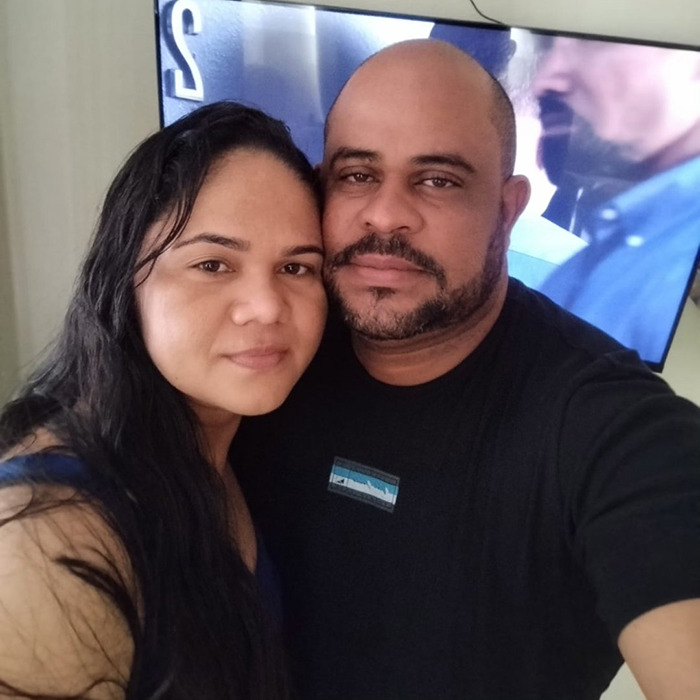 Couple posing in front of a television, related to alleged poisoned Easter gifts incident. Couple posing in front of a television, related to alleged poisoned Easter gifts incident.