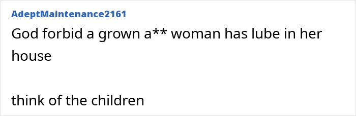 Text reaction to Selena Gomez revealing personal item with Benny Blanco.