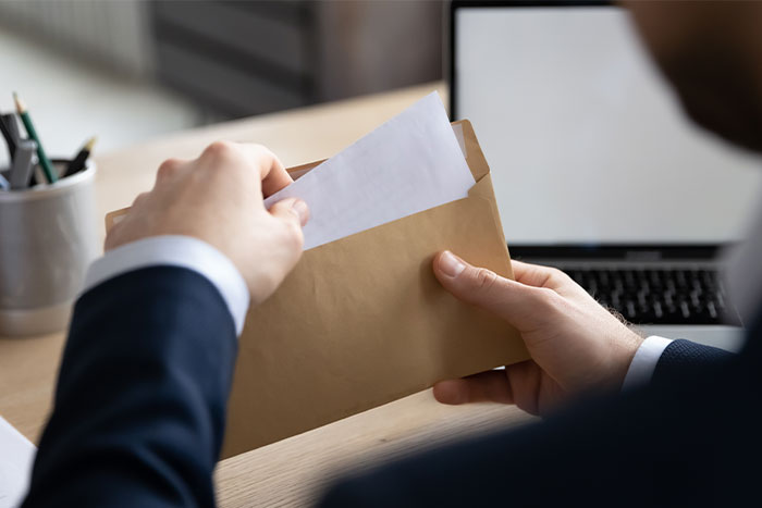 30 People Share The Most Unbelievable Coincidences That Still Baffle Them