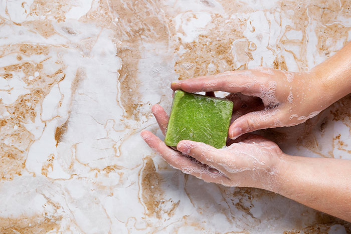 Guests Share What Dirty Spots In A Home They Notice The Most And Point Out These 41