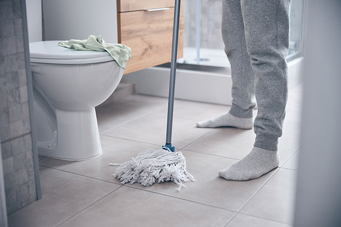 Guests Share What Dirty Spots In A Home They Notice The Most And Point Out These 41