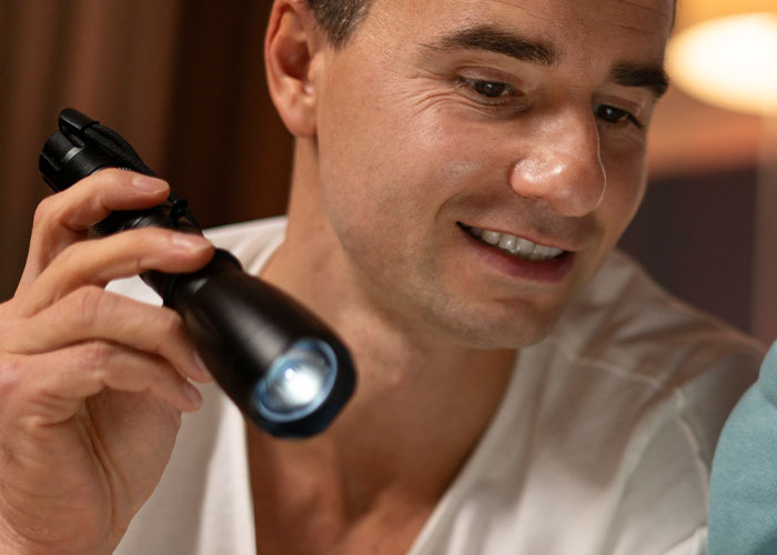 “I Pavloved My Husband”: 30 Chaotic Marriage Hacks That Actually Work