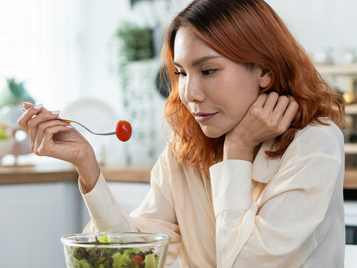 Woman Devastated After Accidentally Getting A Nasty Text From A Friend She Wasn&rsquo;t Supposed To Get