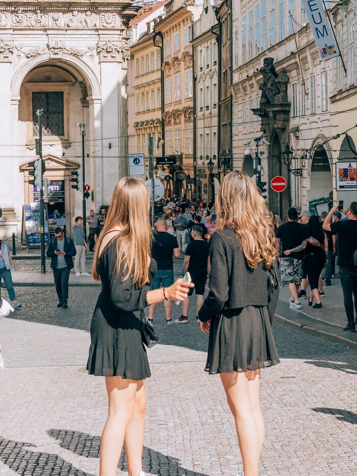 50 Strange And Unbelievable Events That Felt Like We Are Living In A Simulation