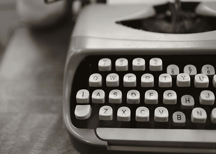 Vintage typewriter with close-up focus on the keys, representing entertaining facts people shared in an online thread.